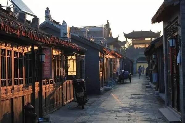 暧昧期，男孩很珍惜女孩送的礼物么？游戏画面